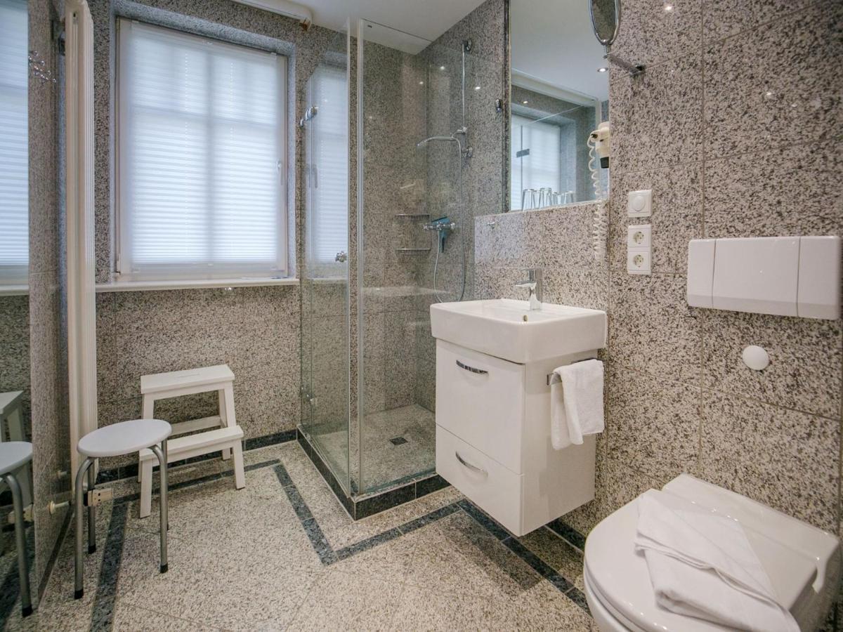 Komfortplus Mit 1 Schlafzimmer Und Terrasse Im Erdgeschoss 043 * Ostseebad Binz